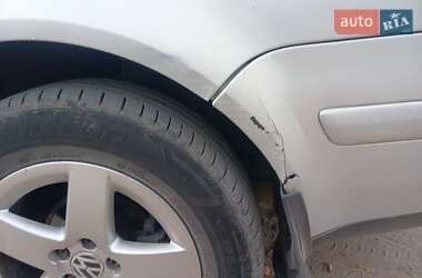 Універсал Volkswagen Golf 1999 в 