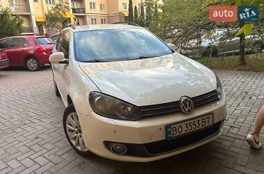 Универсал Volkswagen Golf 2012 в Киеве