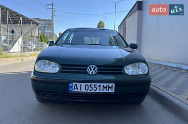 Хетчбек Volkswagen Golf 1998 в Києві
