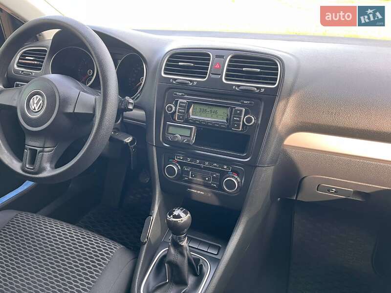 Универсал Volkswagen Golf 2011 в Бродах фото 20 Универсал Volkswagen Golf 2011 в Бродах