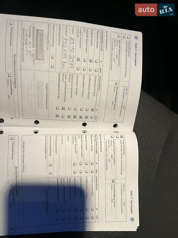 Хетчбек Volkswagen Golf 2004 в Охтирці