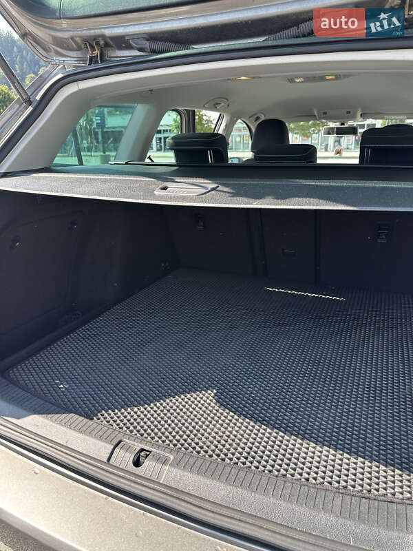 Універсал Volkswagen Golf 2014 в Житомирі