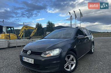 Универсал Volkswagen Golf 2016 в Хусте
