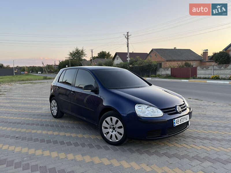 Хетчбек Volkswagen Golf 2007 в Вінниці