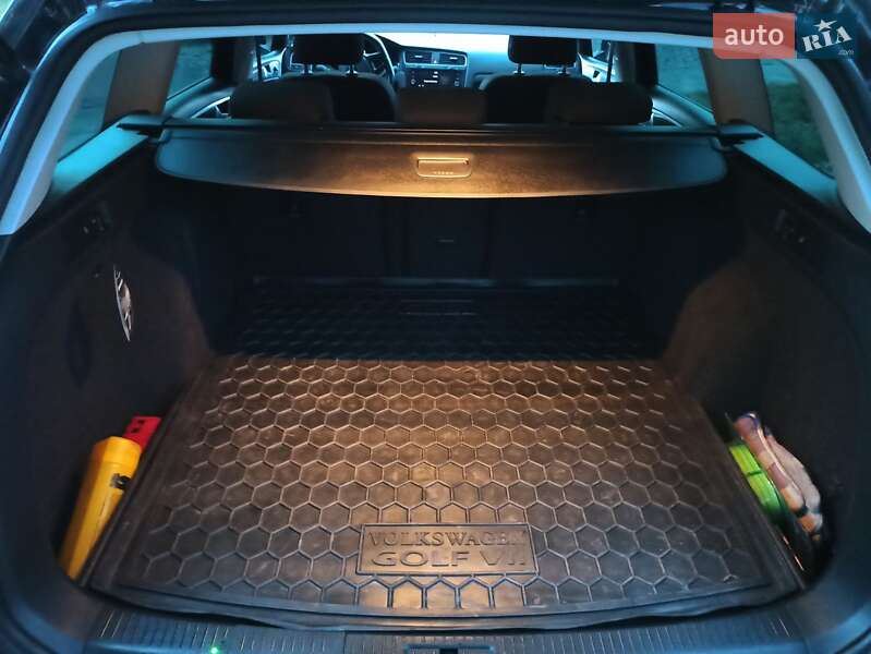 Универсал Volkswagen Golf 2018 в Гадяче