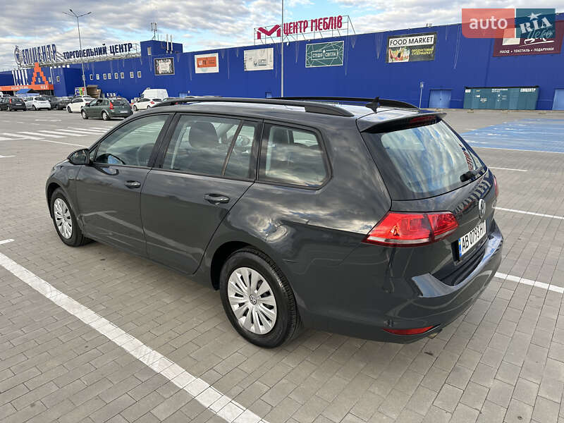 Універсал Volkswagen Golf 2016 в Вінниці