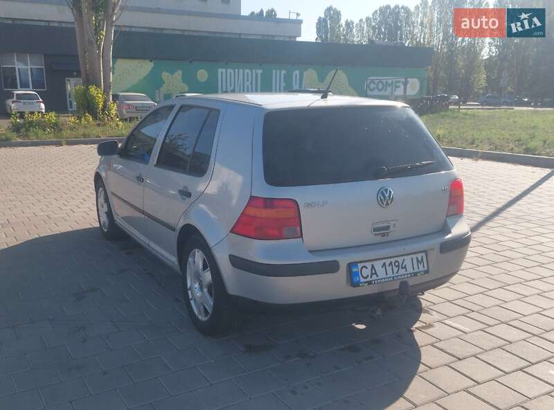 Хэтчбек Volkswagen Golf 1998 в Черкассах