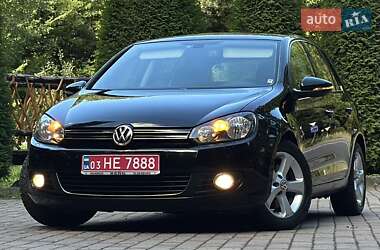 Хетчбек Volkswagen Golf 2010 в Дрогобичі