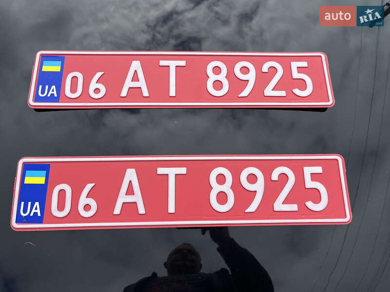 Хэтчбек Volkswagen Golf 2004 в Звягеле фото 6 Хэтчбек Volkswagen Golf 2004 в Звягеле