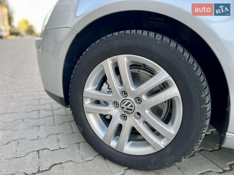 Хэтчбек Volkswagen Golf 2007 в Ивано-Франковске