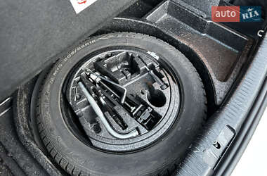 Хетчбек Volkswagen Golf 2008 в 