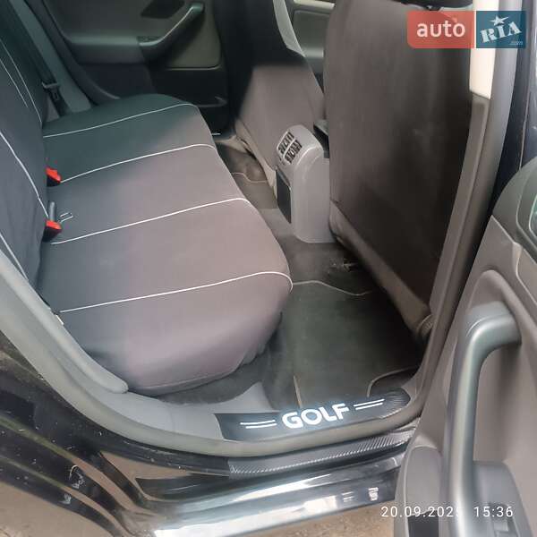 Універсал Volkswagen Golf 2009 в Вінниці