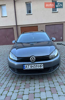 Универсал Volkswagen Golf 2011 в Ивано-Франковске