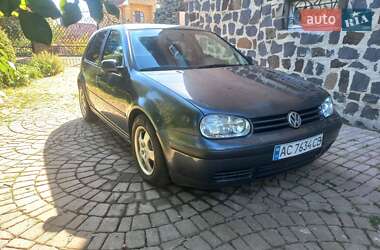 Хэтчбек Volkswagen Golf 1998 в Луцке