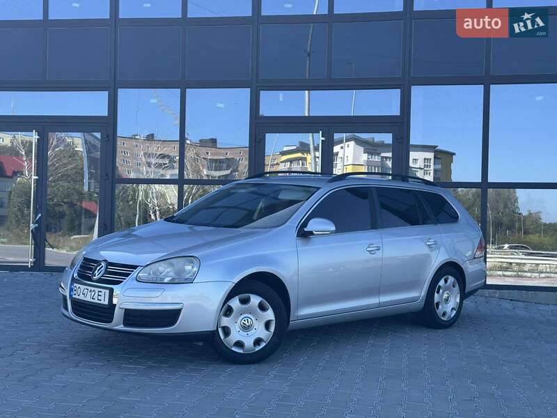 Універсал Volkswagen Golf 2008 в Тернополі