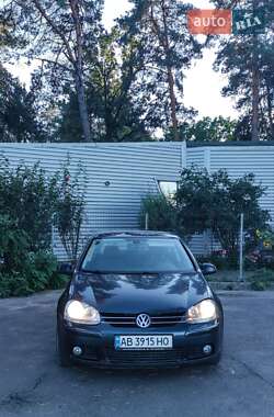 Хэтчбек Volkswagen Golf 2008 в Виннице