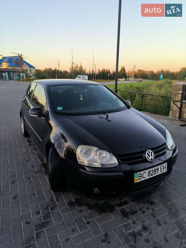Volkswagen Golf 2004 Volkswagen Golf 2004