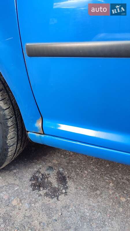 Хетчбек Volkswagen Golf 1999 в Києві