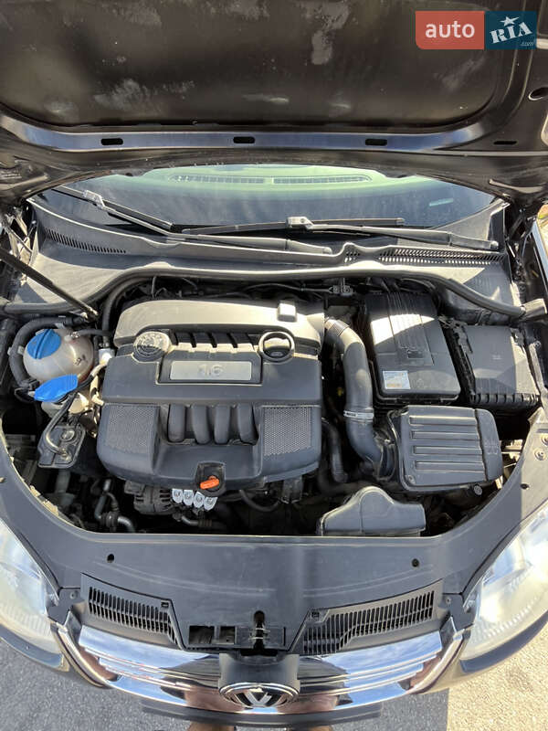 Універсал Volkswagen Golf 2007 в Вінниці