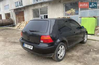 Хэтчбек Volkswagen Golf 2000 в Перемышлянах