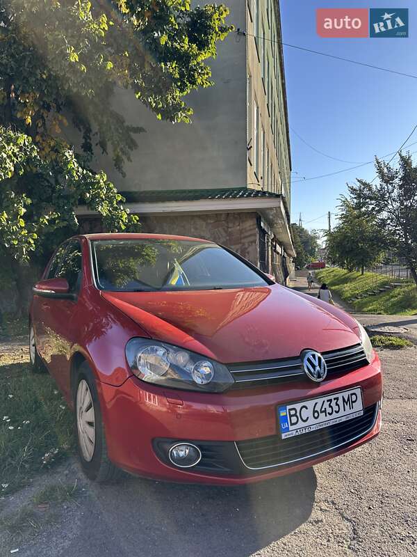 Хетчбек Volkswagen Golf 2009 в Львові