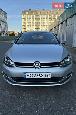 Универсал Volkswagen Golf 2015 в Ужгороде