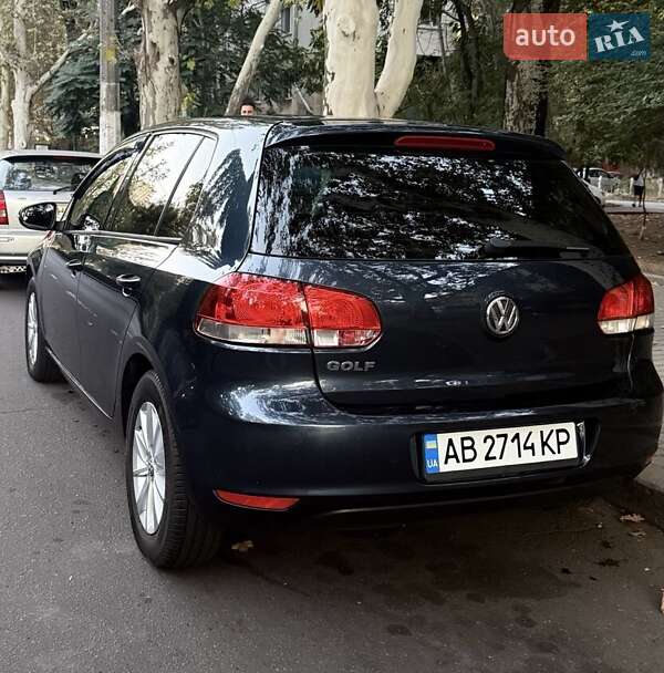 Хэтчбек Volkswagen Golf 2008 в Одессе