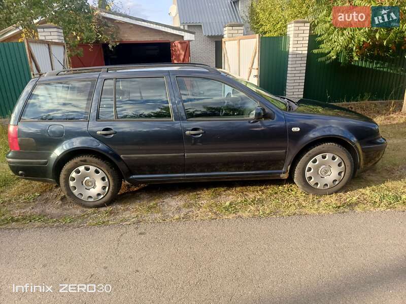 Універсал Volkswagen Golf 2005 в Обухові