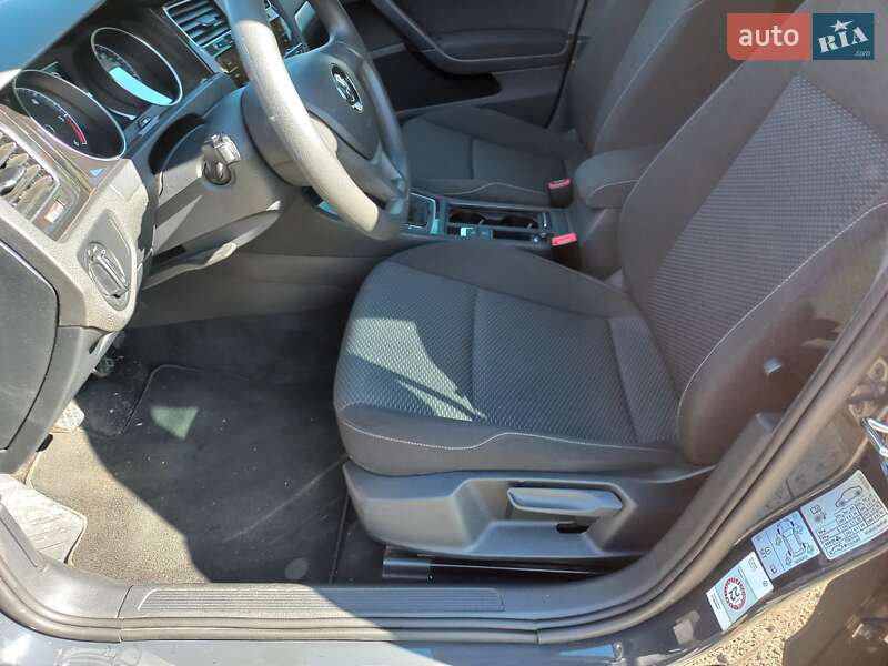 Универсал Volkswagen Golf 2018 в Бердичеве