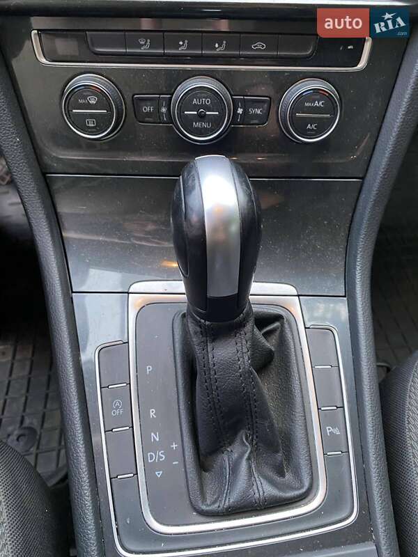 Универсал Volkswagen Golf 2019 в Мироновке