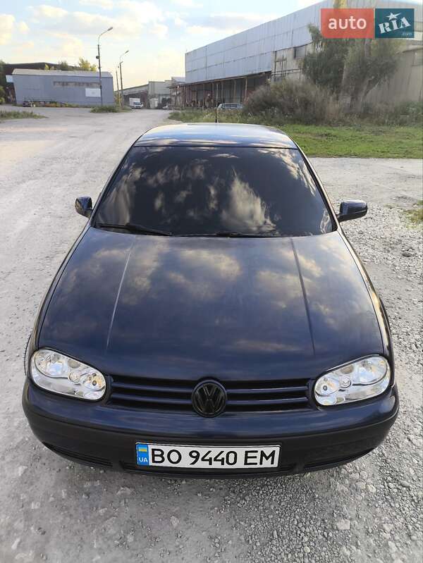 Хетчбек Volkswagen Golf 1998 в Тернополі