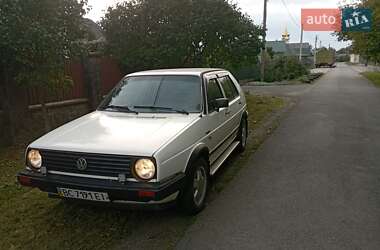 Хетчбек Volkswagen Golf 1986 в Ужгороді