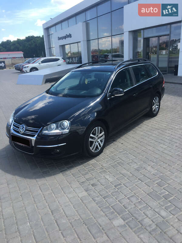 Универсал Volkswagen Golf 2007 в Луцке