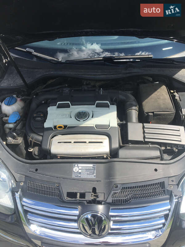 Универсал Volkswagen Golf 2007 в Луцке