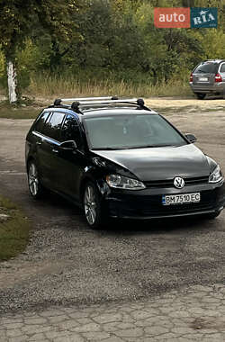 Универсал Volkswagen Golf 2015 в Сумах