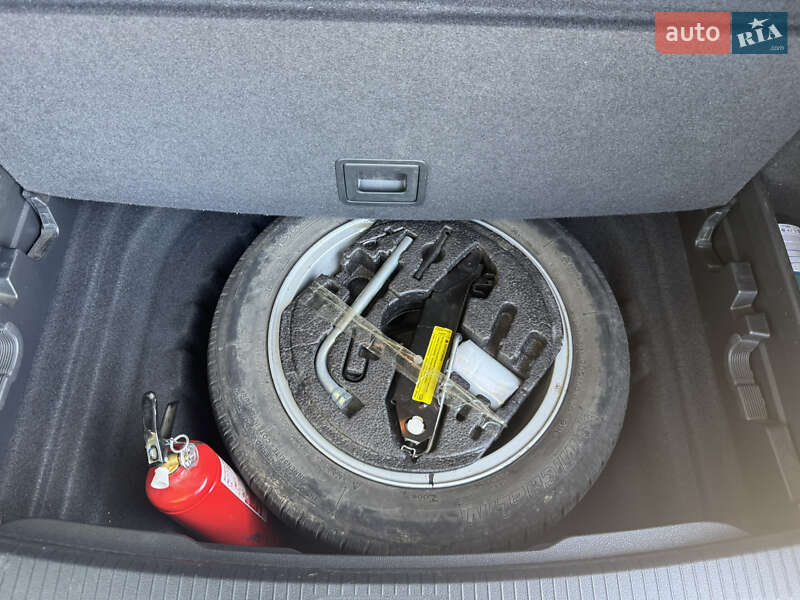 Универсал Volkswagen Golf 2017 в Жмеринке