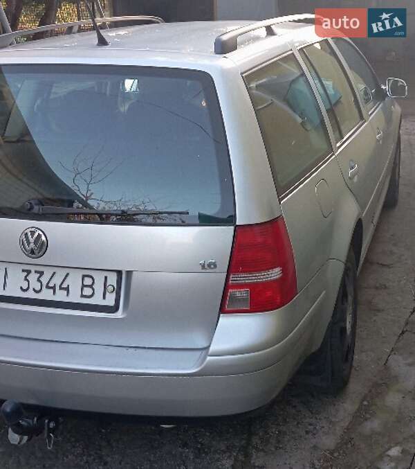 Универсал Volkswagen Golf 2004 в Яготине