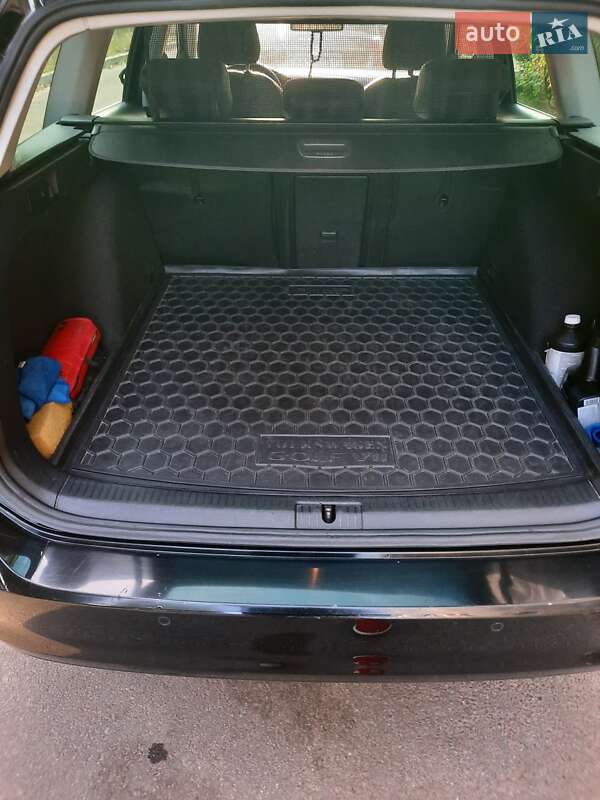 Универсал Volkswagen Golf 2015 в Киеве