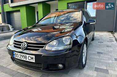 Хетчбек Volkswagen Golf 2008 в Тернополі