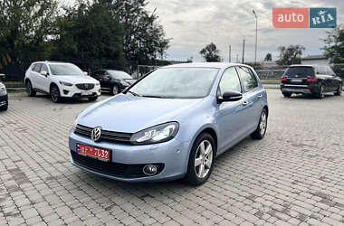 Хетчбек Volkswagen Golf 2010 в Луцьку