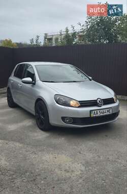 Хэтчбек Volkswagen Golf 2012 в Киеве