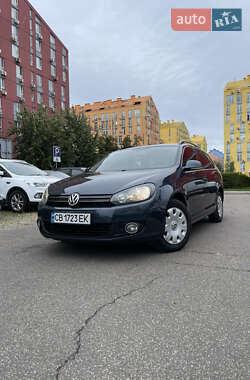 Универсал Volkswagen Golf 2009 в Киеве