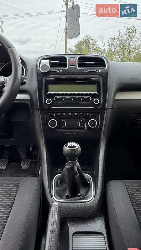 Універсал Volkswagen Golf 2011 в Броварах