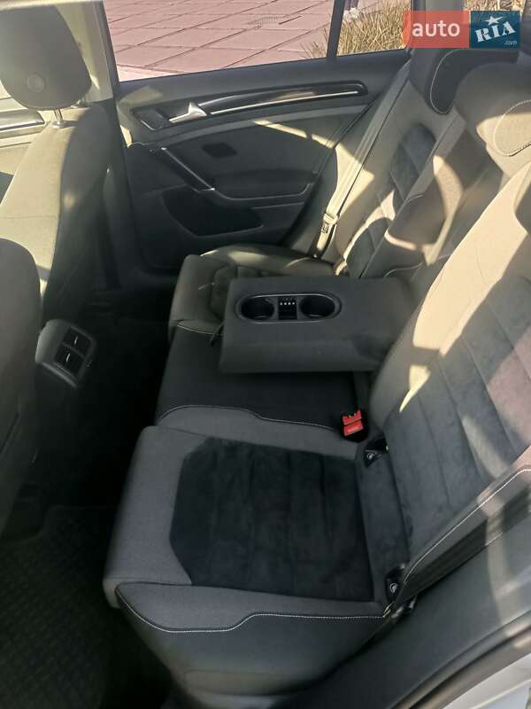 Универсал Volkswagen Golf 2013 в Днепре фото 3 Универсал Volkswagen Golf 2013 в Днепре