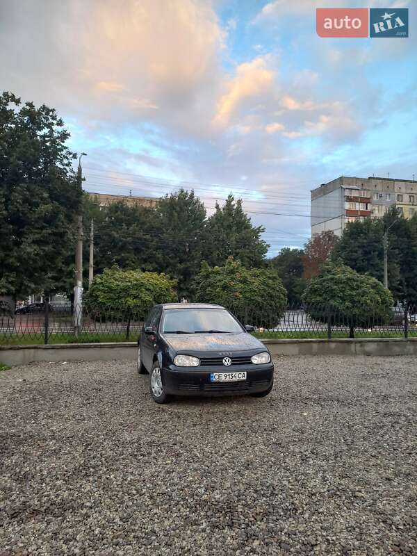 Volkswagen Golf 2001