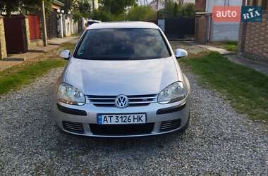Хэтчбек Volkswagen Golf 2005 в Ивано-Франковске