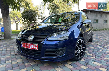 Хетчбек Volkswagen Golf 2008 в Радехові