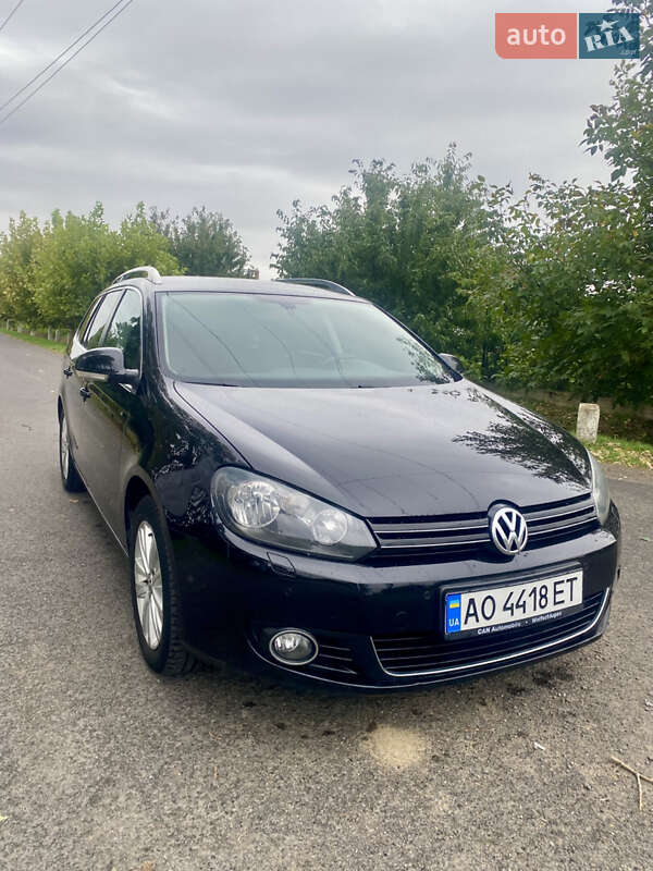 Универсал Volkswagen Golf 2012 в Виноградове