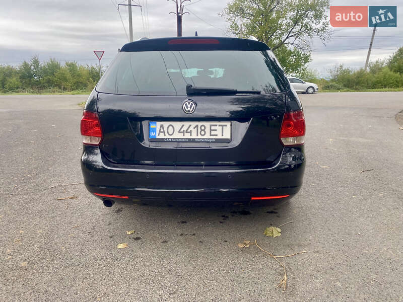 Универсал Volkswagen Golf 2012 в Виноградове