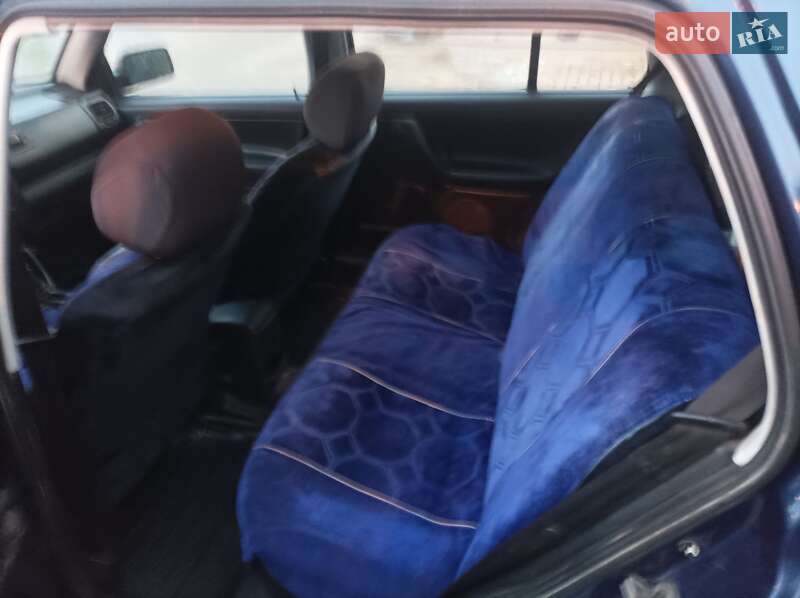 Хэтчбек Volkswagen Golf 1996 в Хмельницком